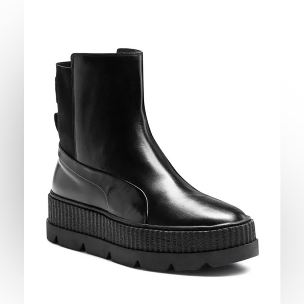 Puma x Fenty Rihanna Black Leather Platform Chelsea Sneakers Sz. 8.5